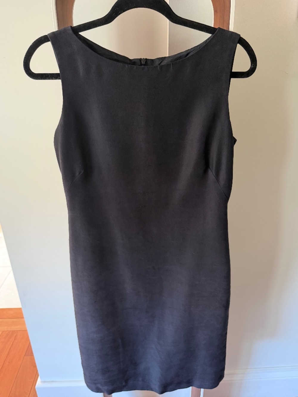 Cynthia Howie 100% Silk Black Shift Dress Size 6 LBD